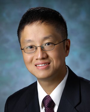 Headshot of David Lin