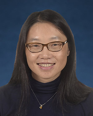 Headshot of Xiaojun Wu