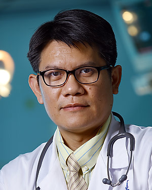 Photo of Dr. Wikrom W. Karnsakul, M.D.